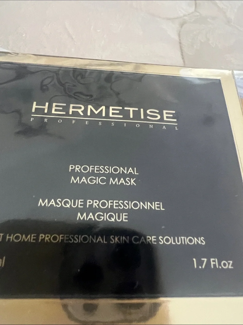 HERMETISE Professional Magic Mask - New In Box